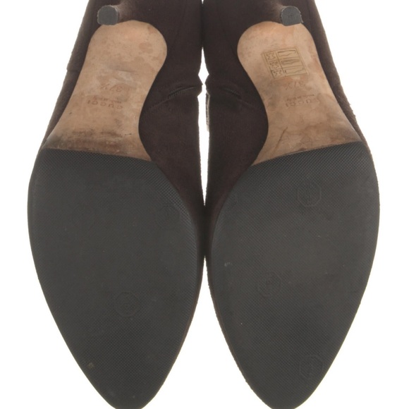 Gucci Brown Suede Boot Pumps - Very Good Condition- Includes Box & Duster Bag - Picture 5 of 5